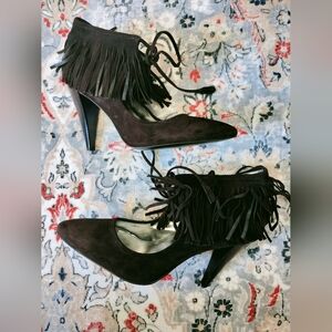 NWOT! Calvin Klein 'Pixy' Brown Suede Heels Size 7.5M